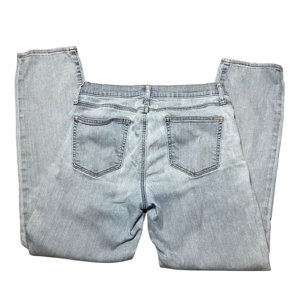 Gap Classic Straight Mid Rise Jeans Womens 31 12R Light Wash Stretch Denim